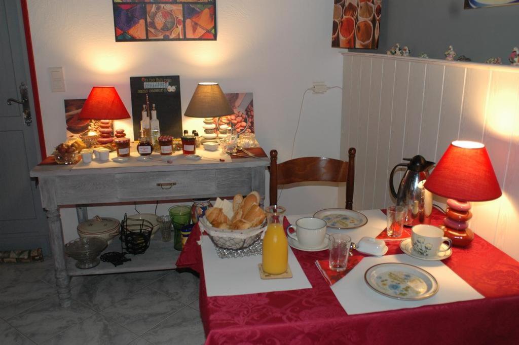 Félines-Termenès Le Termenes Bed & Breakfast エクステリア 写真